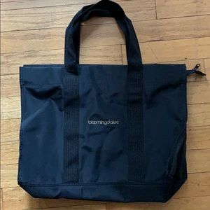Bloomingdales Signature Tote Bag